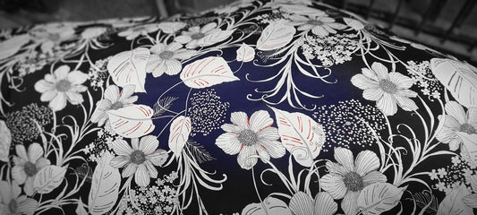 XXL Wärmekissen für Pferde (120x90 cm) mit BIO-Dinkelspelz & BIO Innenbezug. Fördert Muskelentspannung & Regeneration. Jetzt entdecken! ✅ Nachhaltig & effektiv.